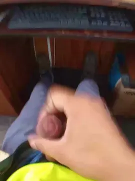 Cam4 Free Porn Cam of elreydlperre4