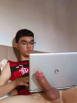 Cam4 Watch Live Sex Cams of Allyzinho