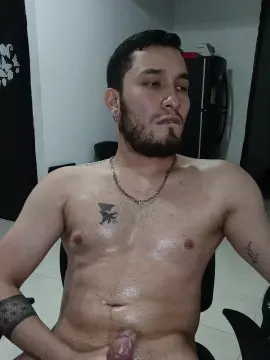 Cam4 Sex Chat of _LIONEL_