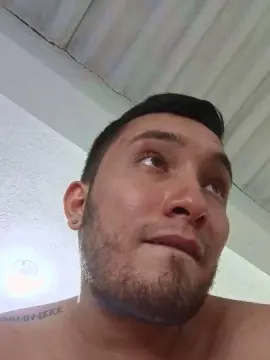 Cam4 Sex Chat of _LIONEL_