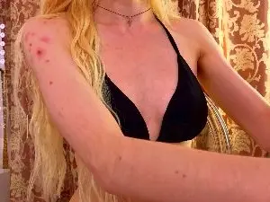 Cam4 Nude Webcam of Sue_Holland