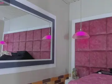 Cam4 Adult Video Chat of Sharon_Tyga20