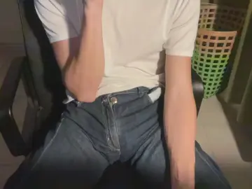 Cam4 Adult Video Chat of Gabrielefonti