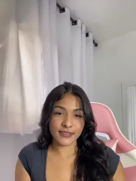 Cam4 Free Live Porn of laura2041