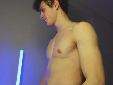 Cam4 Live Sex Cam of Brad_Holloway1