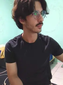 Cam4 Nude Webcam of emocomtesosexy