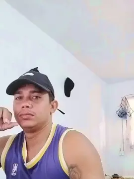 Cam4 Adult Video Chat of master_hot23