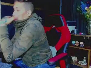 Cam4 Nude Webcam of Asmodeo_24