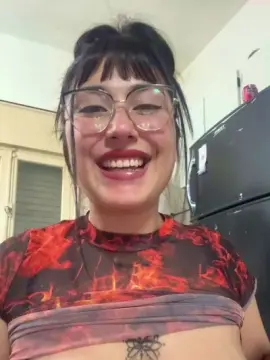 Cam4 Free Porn Cam of Lareyni26