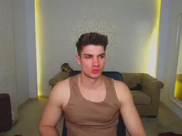 Cam4 Adult Video Chat of MaxKaidenn