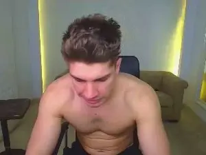 Cam4 Sex Cam of MaxKaidenn