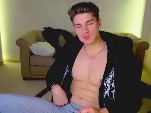Cam4 Adult Webcams of MaxKaidenn