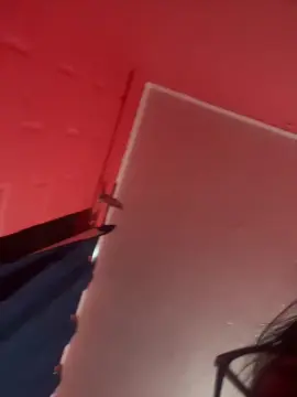 Cam4 Free Porn Cam of cherryl18_