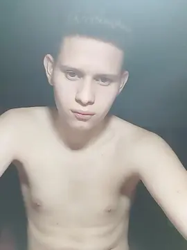 Cam4 Adult Video Chat of Sebastianyu