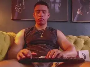 Cam4 Free Porn Cam of deivid_parker