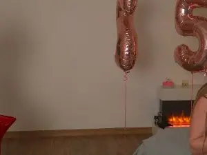 Cam4 Live Sex of EllaTwinkle