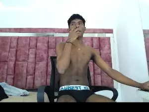 Cam4 Live Porn of Mick_Storm