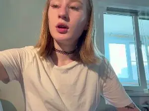 Cam4 Free Live Porn of DorieRines