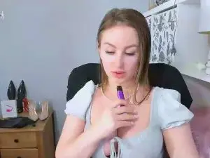 Cam4 Free Live Porn of DonnaLive