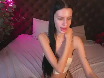 Cam4 Live Porn of Snow_WhiteeeX