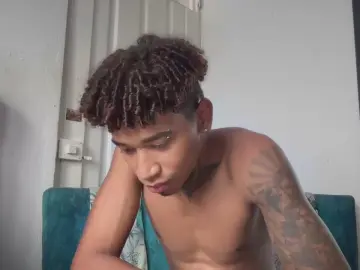 Cam4 Best Webcam of blackk_latino