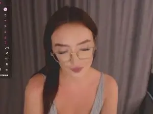 Cam4 Free Live Porn of SharonAdama