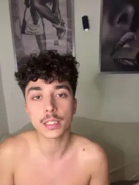 Cam4 Free Live Porn of pablo2762