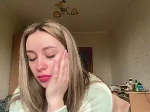 Cam4 Live Sex of CarolinaToo