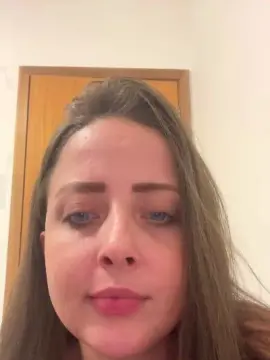 Cam4 Nude Webcam of Lolaplik