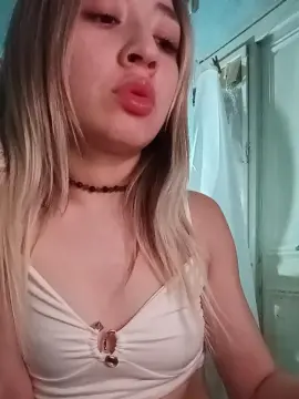 Cam4 Free Porn Cam of Soylulita