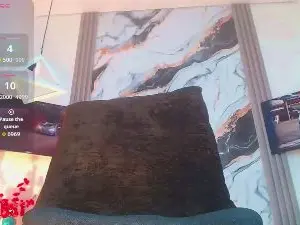 Cam4 Live Sex of Agatha_monfort_