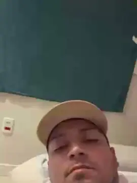 Cam4 Free Live Porn of Mrmalvadin