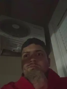 Cam4 Free Live Porn of Mrmalvadin