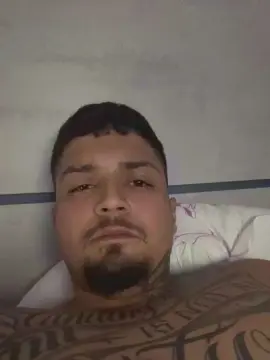 Cam4 Free Live Porn of Mrmalvadin