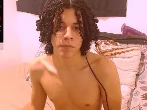 Cam4 Private Sex Chat of IsidroGlasc