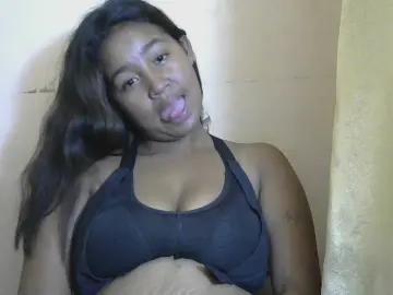 Cam4 Nude Webcam of Tsiory_7