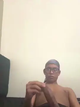 Cam4 Adult Video Chat of Benja19x6_