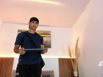 Cam4 Adult Video Chat of zander_20