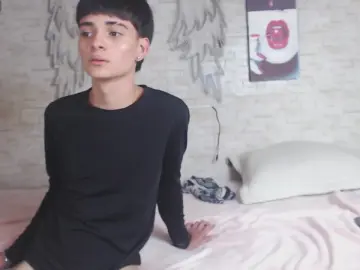 Cam4 Watch Live Sex Cams of alex_milo_kairo