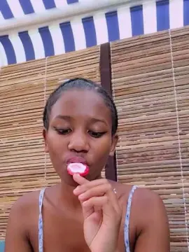 Cam4 Sex Chat of KynaFrenchy