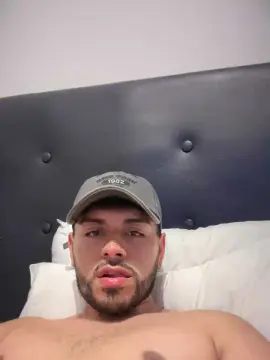 Cam4 Nude Webcam of Yourboycas