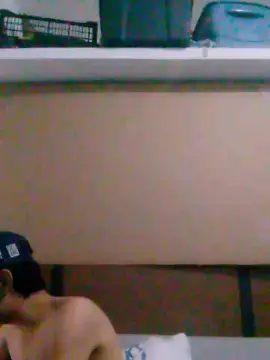 Cam4 Watch Live Sex Cams of Boyhunt1