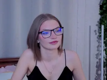 Cam4 Nude Webcam of HoneySchuepfer