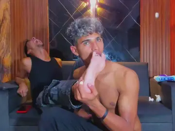 Cam4 Adult Video Chat of AxelGreyder