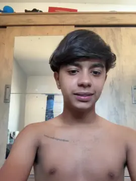 Cam4 Free Porn Cam of gusztaa