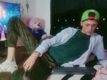 Cam4 Sex Chat of tyler_cat