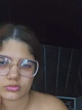 Cam4 Adult Video Chat of Maddyh