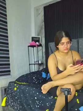 Cam4 Free Porn Cam of Maddyh
