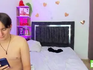 Cam4 Nude Webcam of Mariana_Ronny