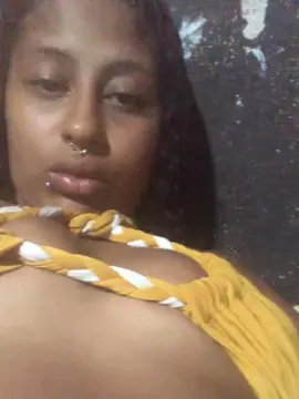 Cam4 Watch Live Sex Cams of Diabinha7567